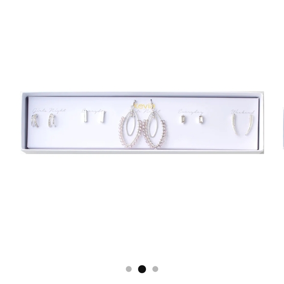 Silver Earring Set - Picture 7 of 10